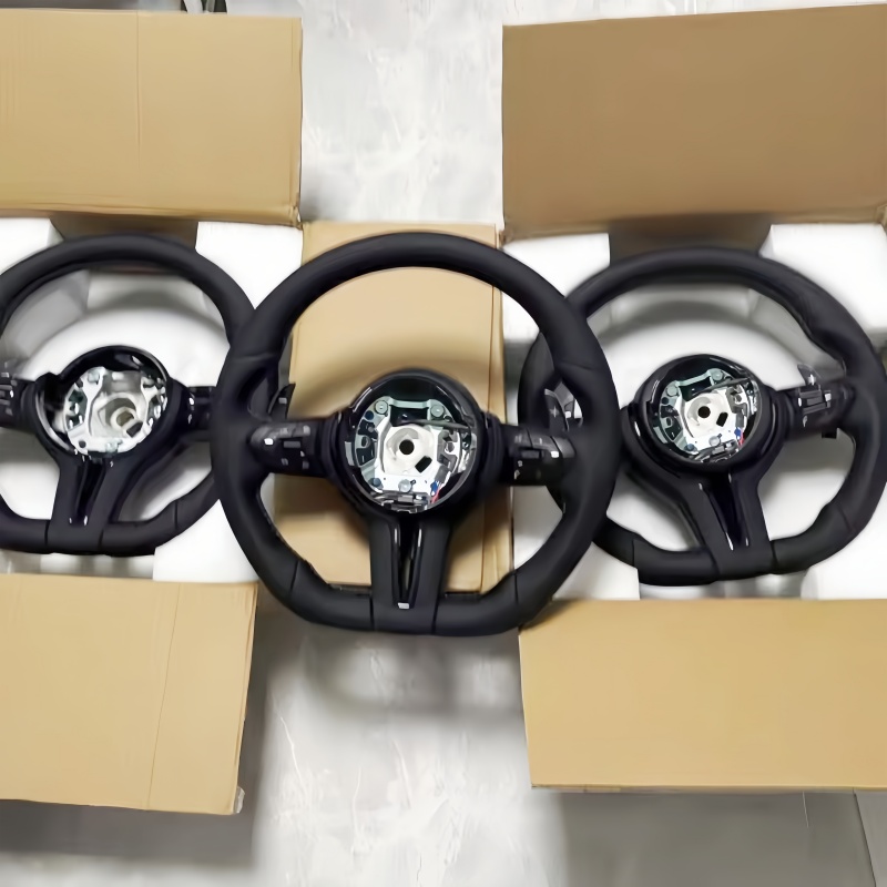 Tech Car Accessories - Lenkradbezug aus Leder für BMW F10